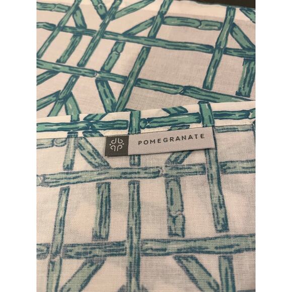 Adorable Pomegranate Inc. Cotton Napkins (4) - Picture 5 of 5